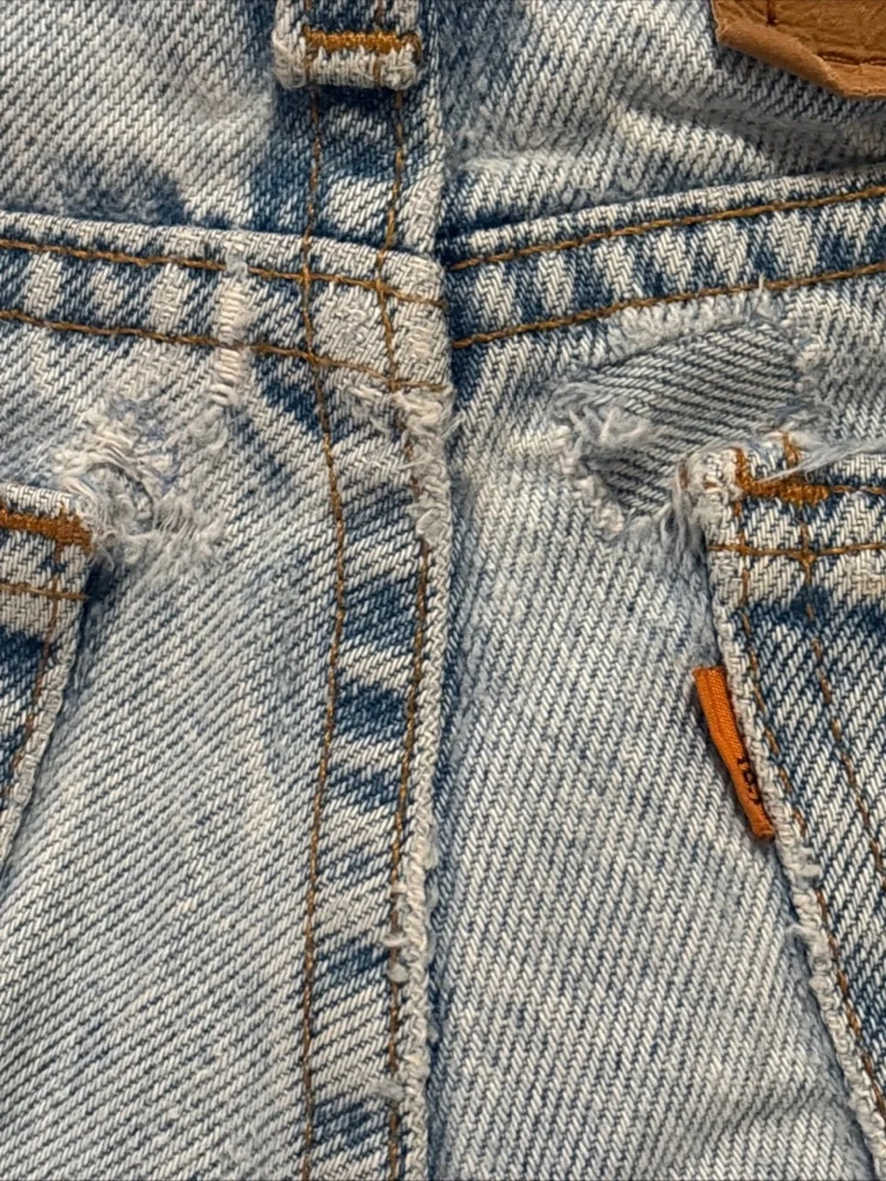 Vintage Levi’s Orange Tab 1980s Men’s Jeans Light Wash Distressed 34x30 Straight - Picture 11 of 12